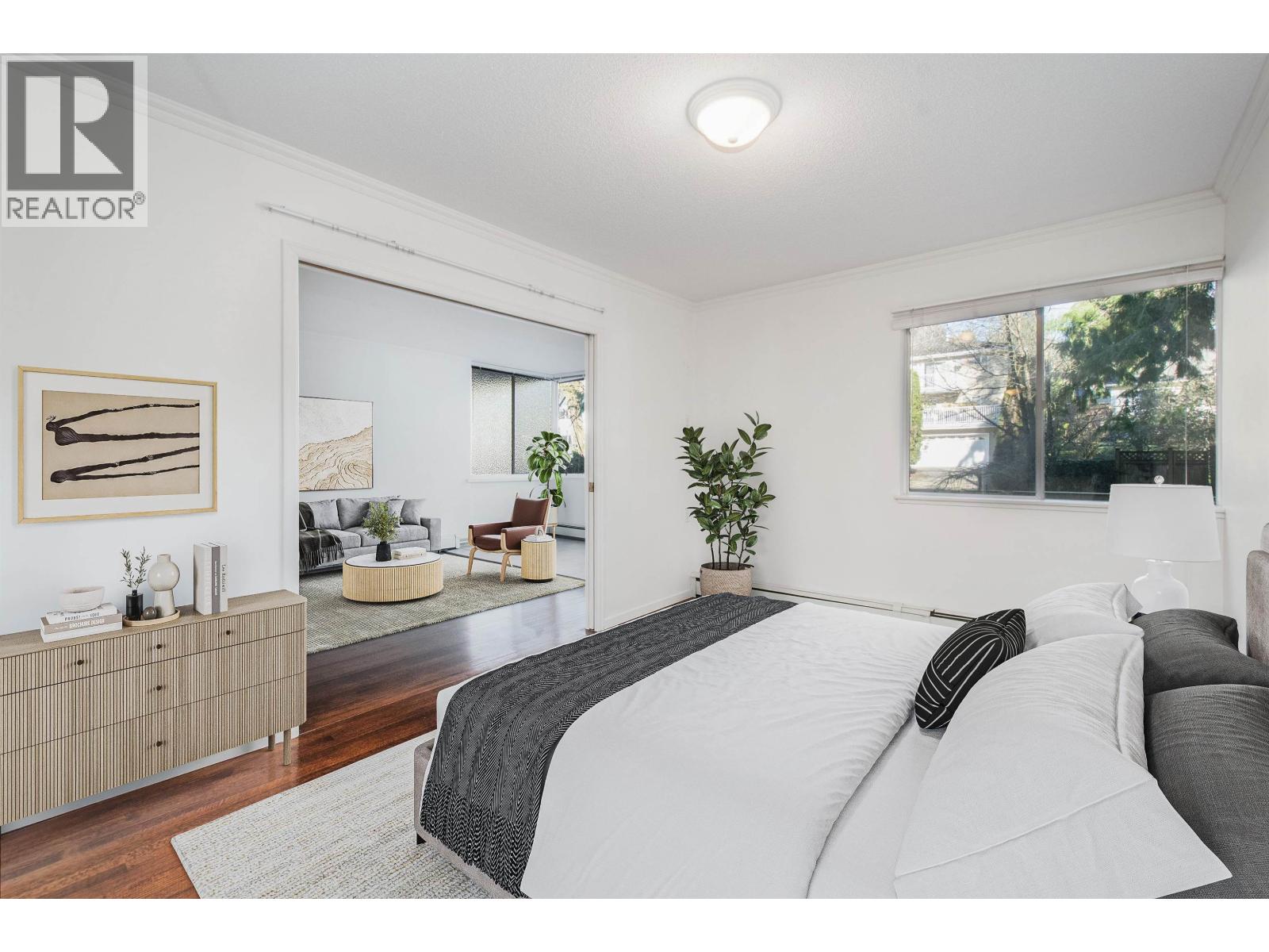 108 1425 ESQUIMALT AVENUE, West Vancouver