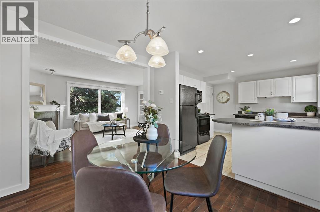 Single Family House for Sale in  Killarney Glen Court SW Killarney/Glengarry Calgary 