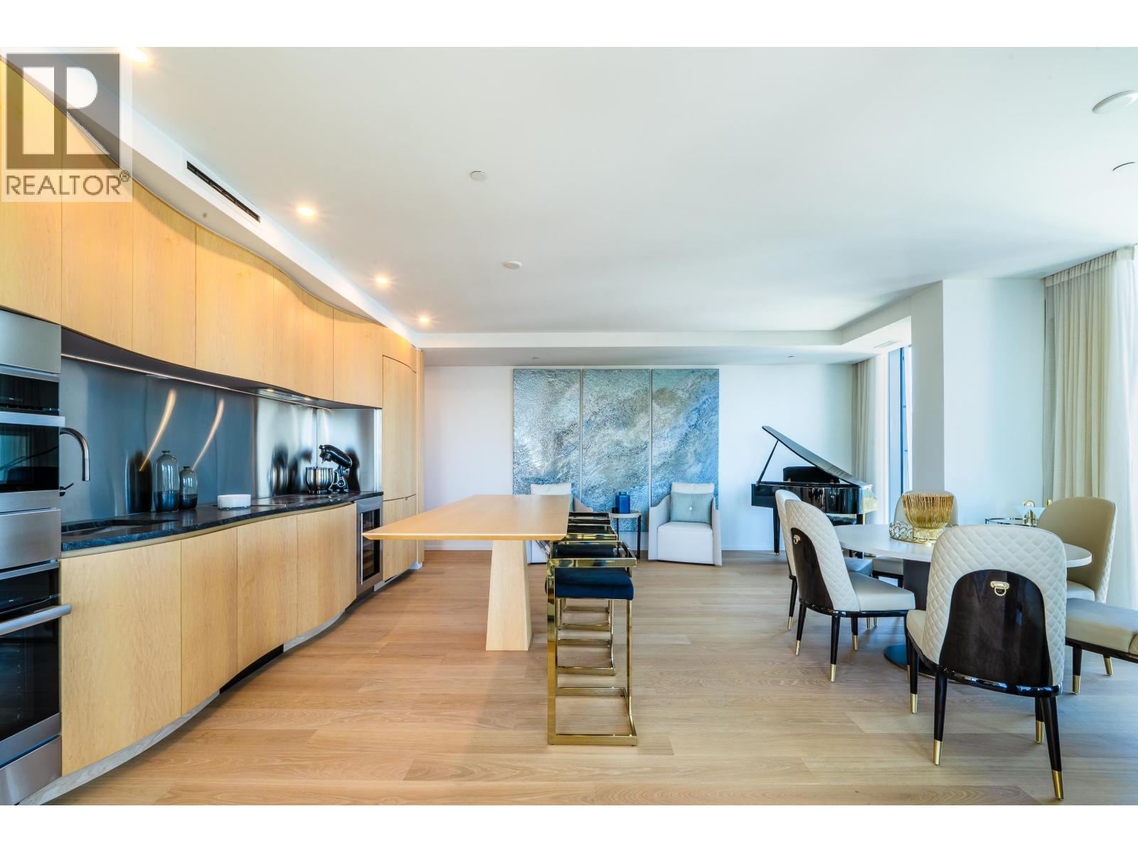 3403 1568 ALBERNI STREET, Vancouver