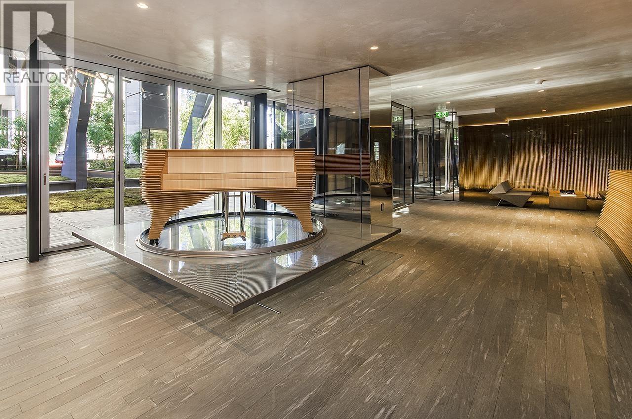 3403 1568 ALBERNI STREET, Vancouver