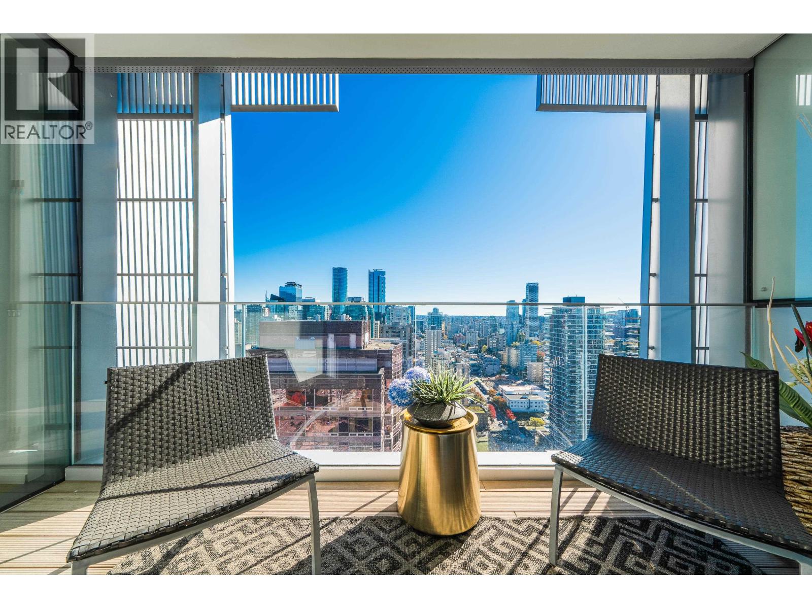 3403 1568 ALBERNI STREET, Vancouver