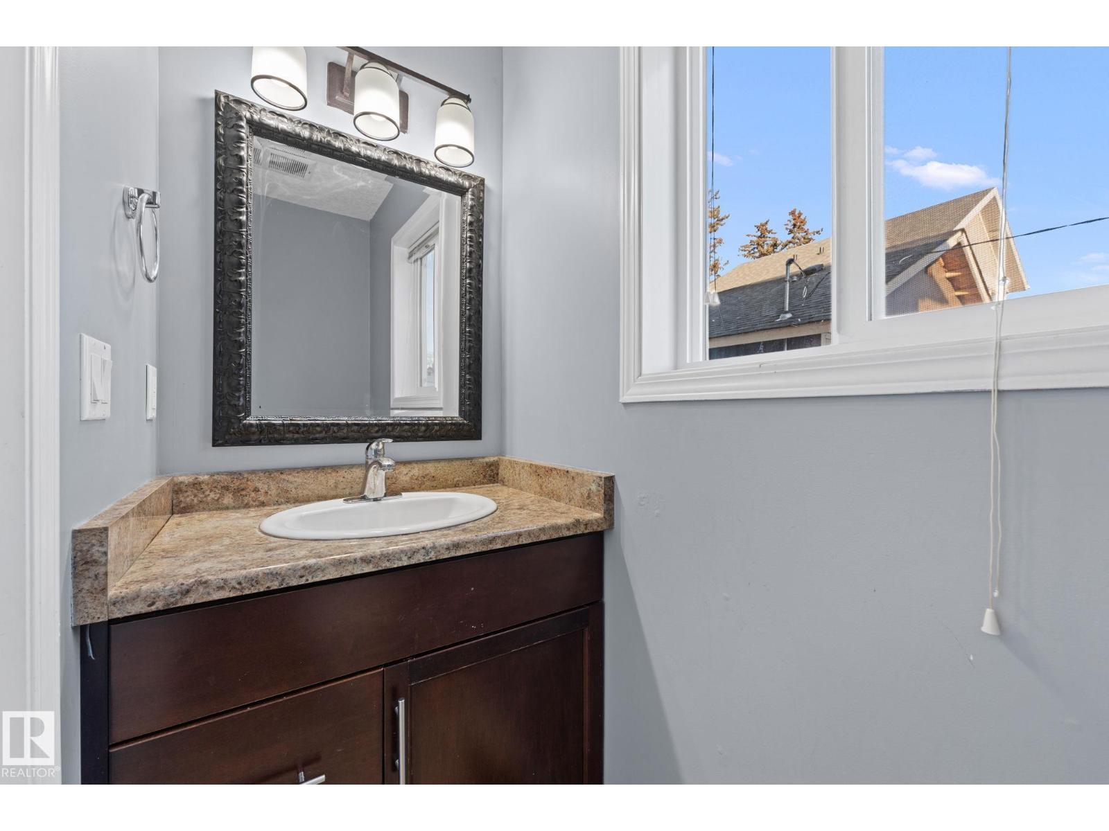 12713 116 ST NW NW, Edmonton