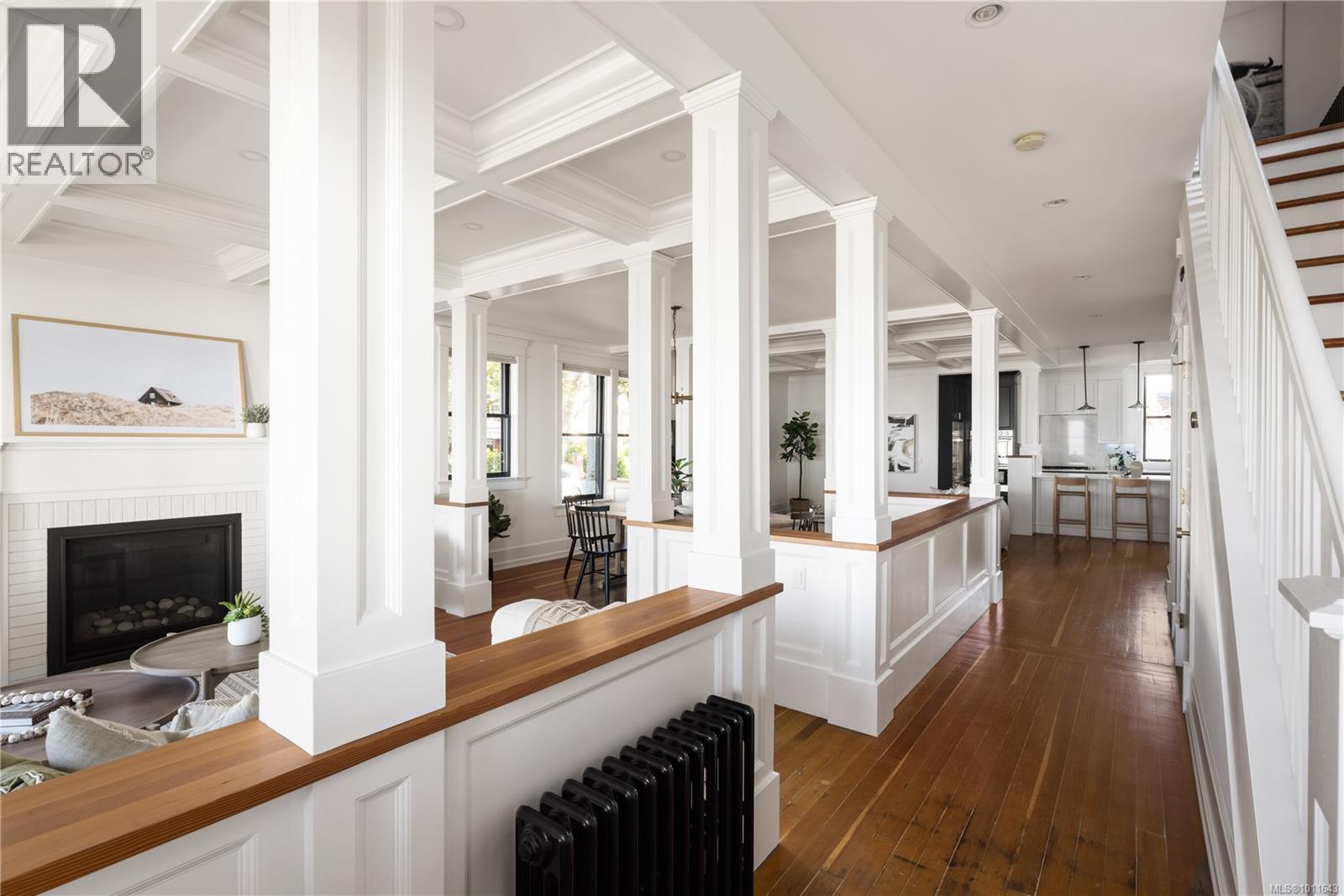  222 Dallas Road, Victoria