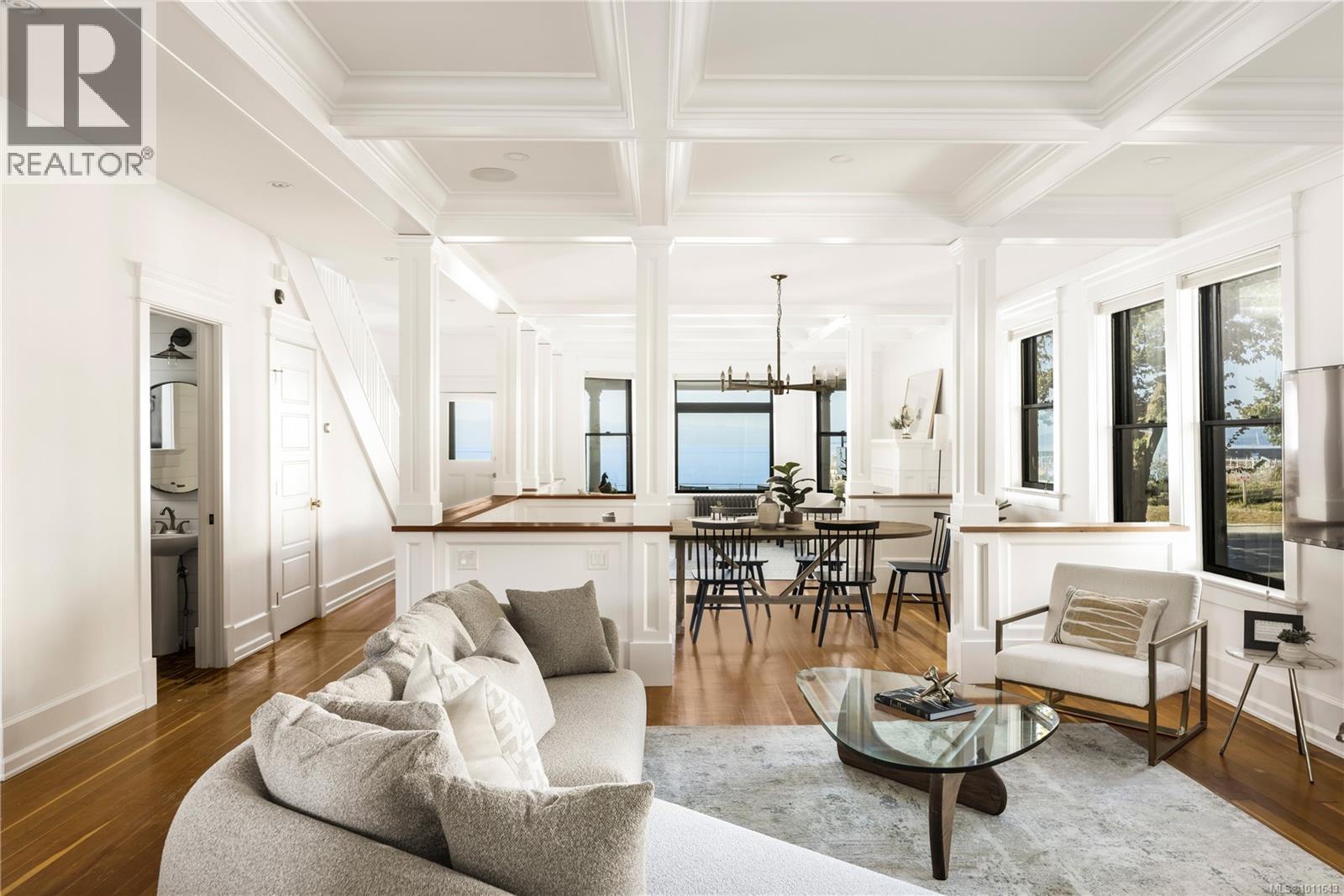  222 Dallas Road, Victoria