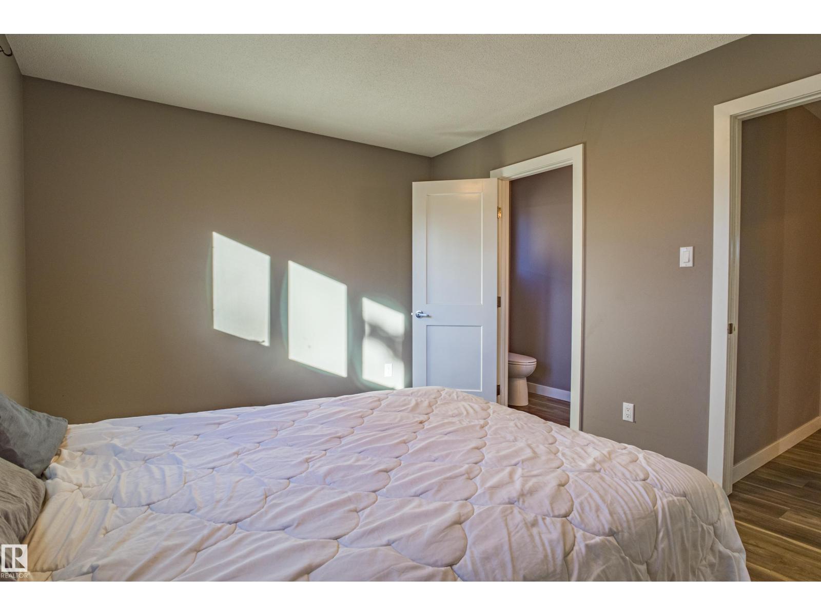 157 BROOKWOOD DR, Spruce Grove