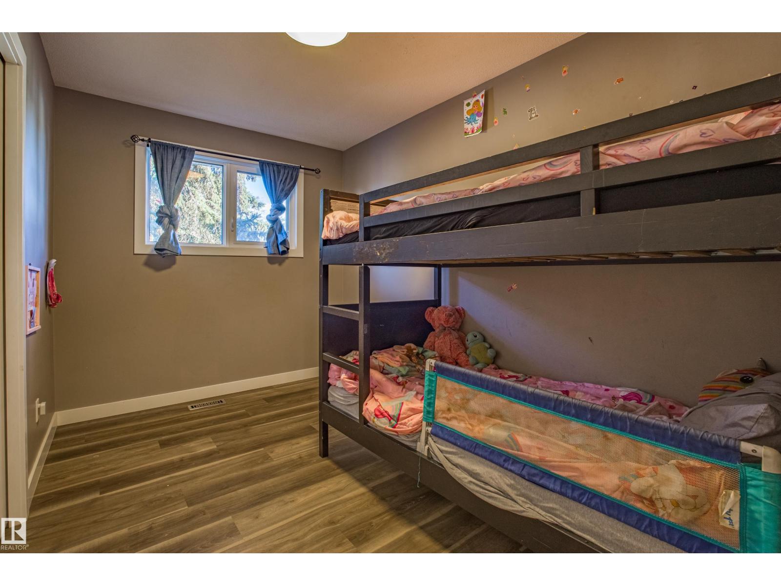 157 BROOKWOOD DR, Spruce Grove