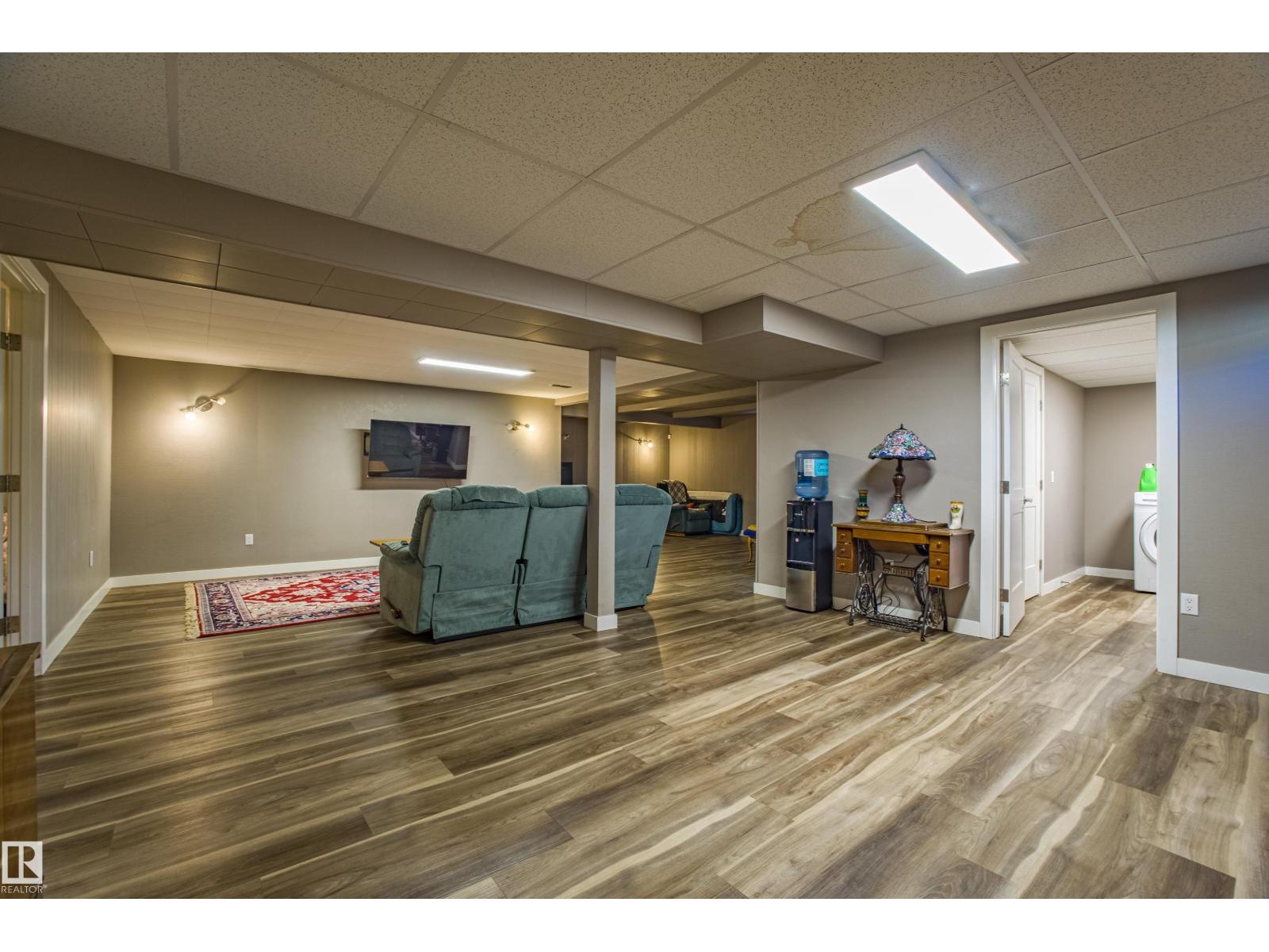 157 BROOKWOOD DR, Spruce Grove