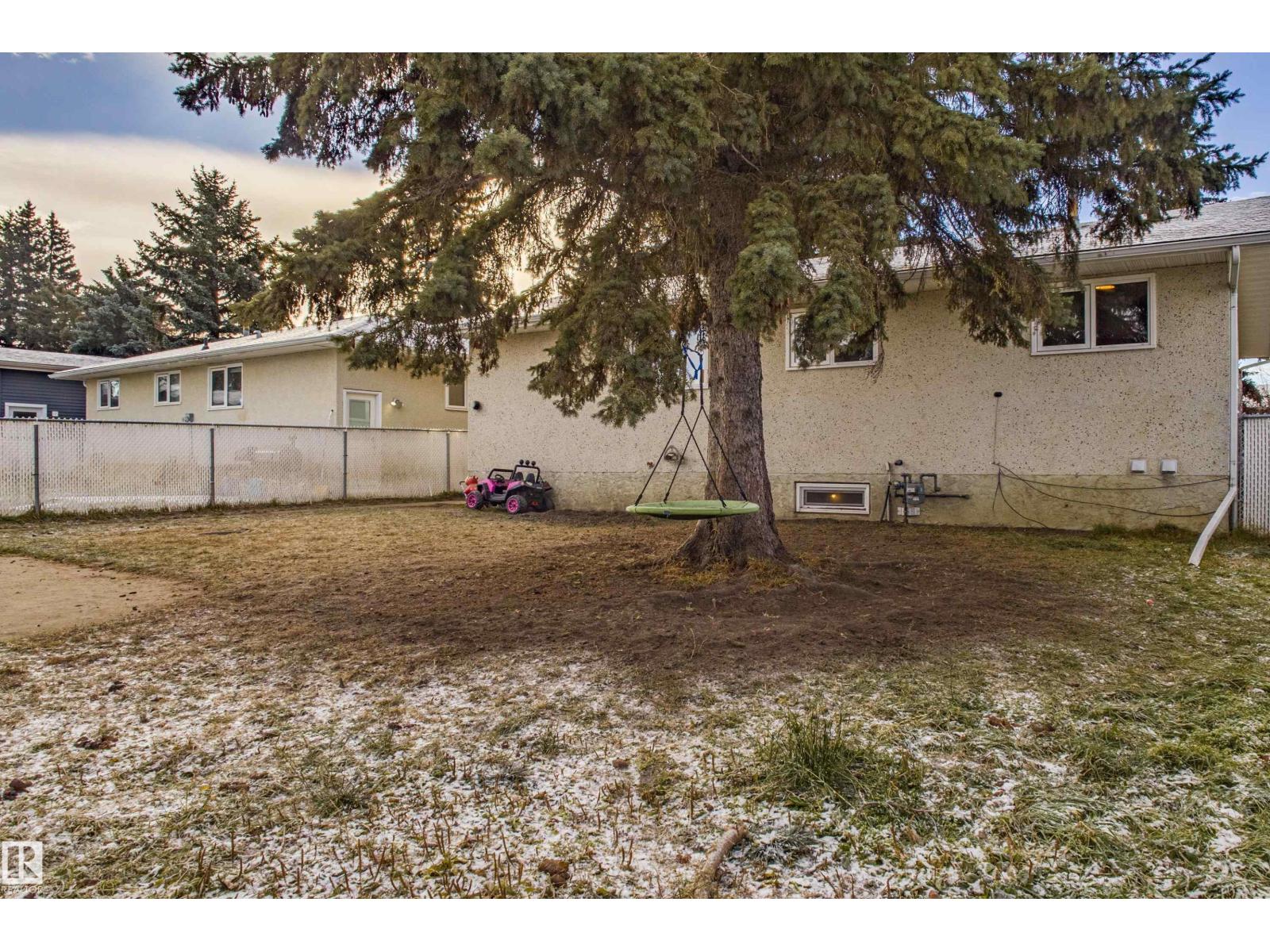 157 BROOKWOOD DR, Spruce Grove