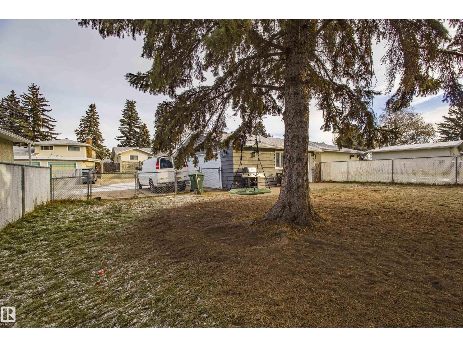 157 BROOKWOOD DR, Spruce Grove