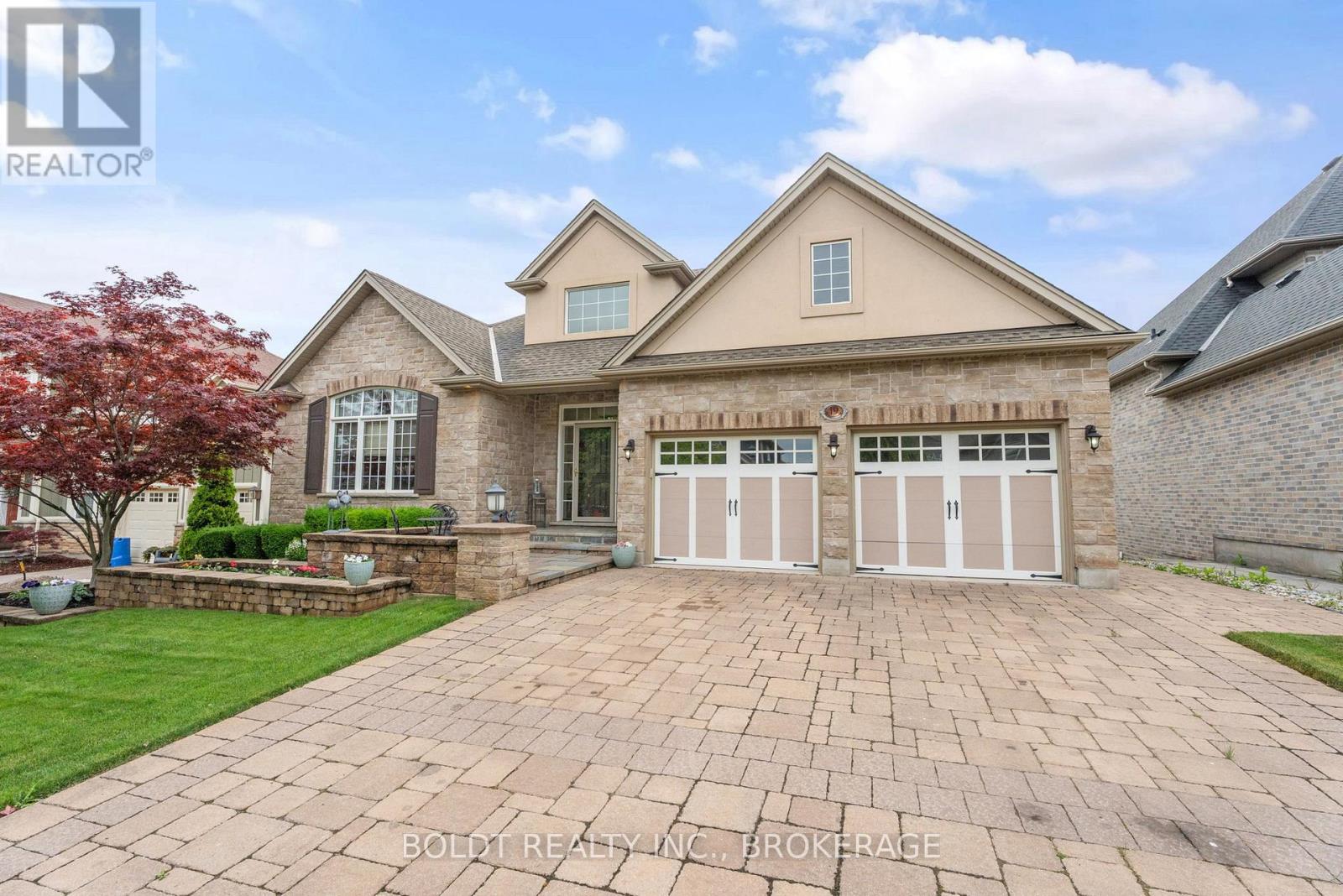 19 RED HAVEN DRIVE - 45