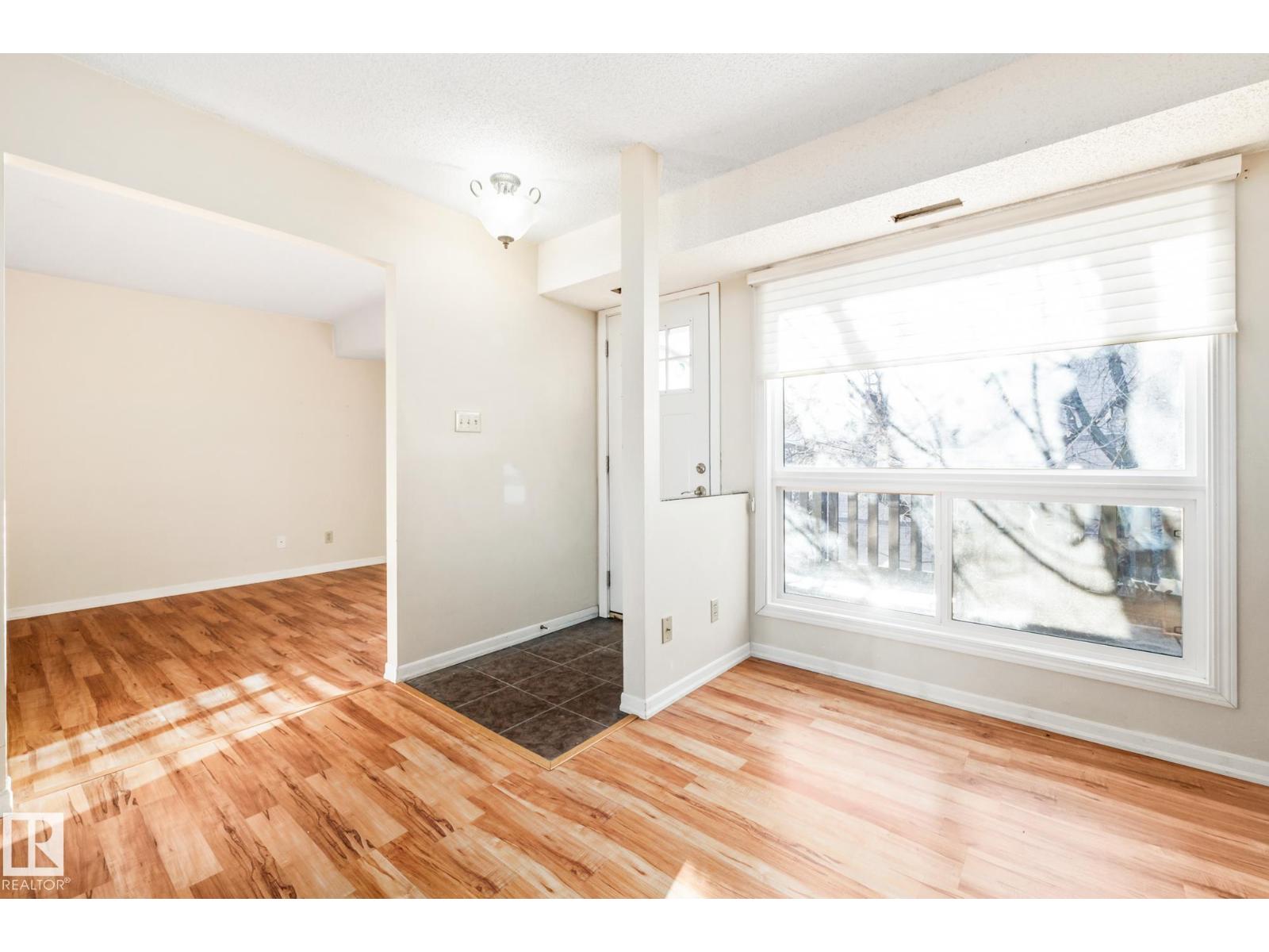 #136 70 WOODLANDS RD, St. Albert