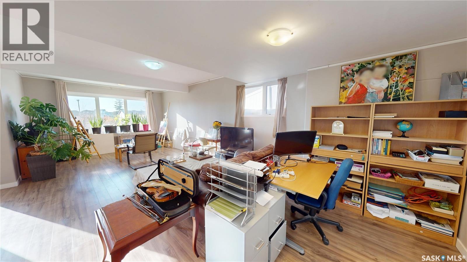 242 Whalley CRESCENT - 24