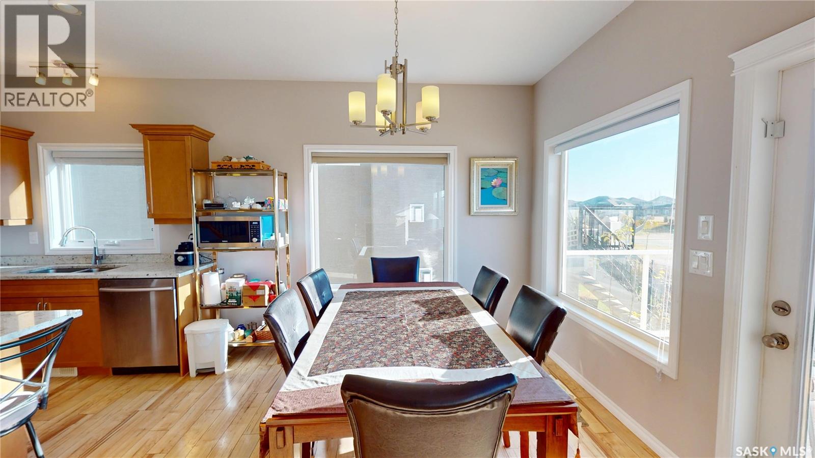 242 Whalley CRESCENT - 7