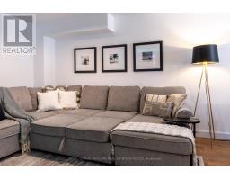 7 Trent Avenue, Toronto, ON M4C5C6 Photo 10