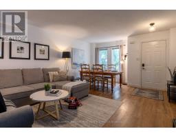 Laundry room - 7 Trent Avenue, Toronto, ON M4C5C6 Photo 6