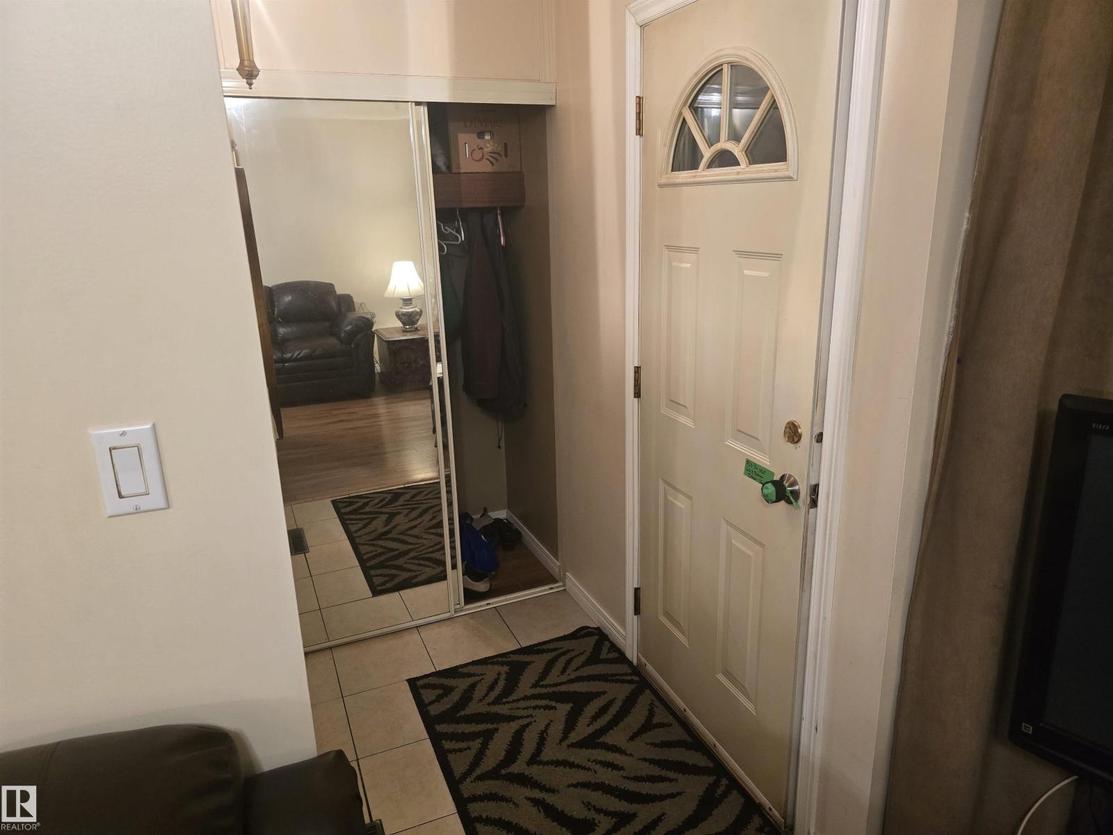 12209A 134B AV NW, Edmonton