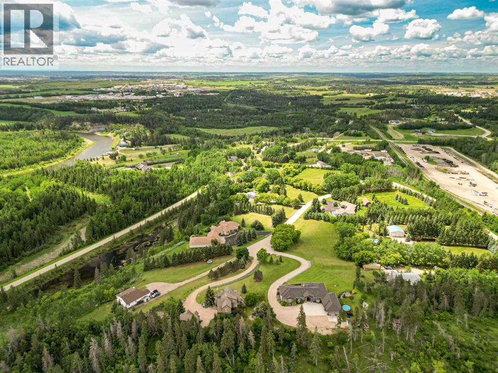 27111 Highway 597, Rural Lacombe County