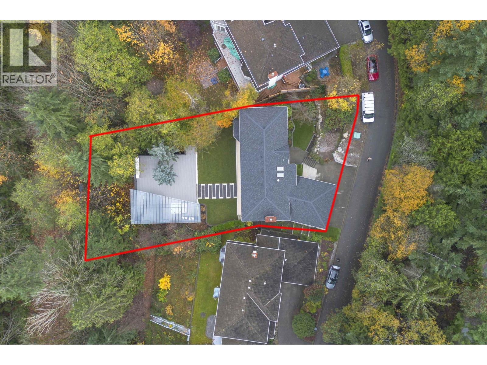 5485 KEITH ROAD, West Vancouver