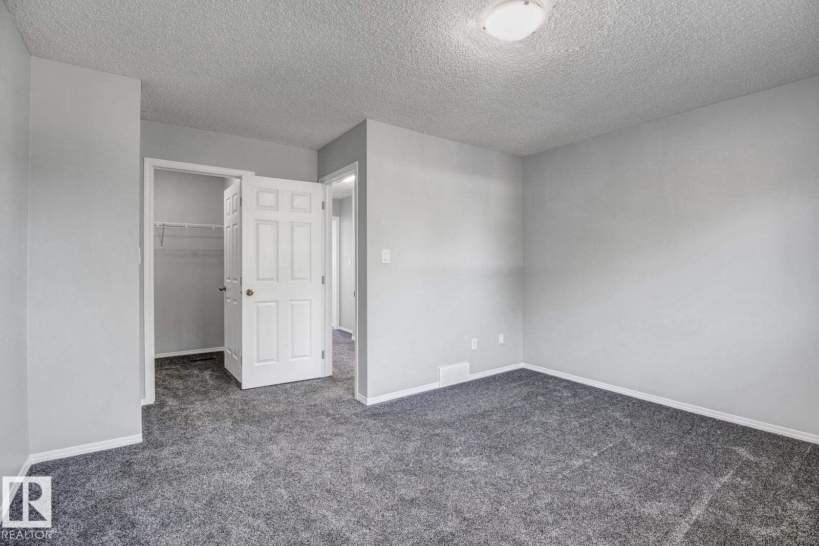 #16 451 HYNDMAN CR NW, Edmonton