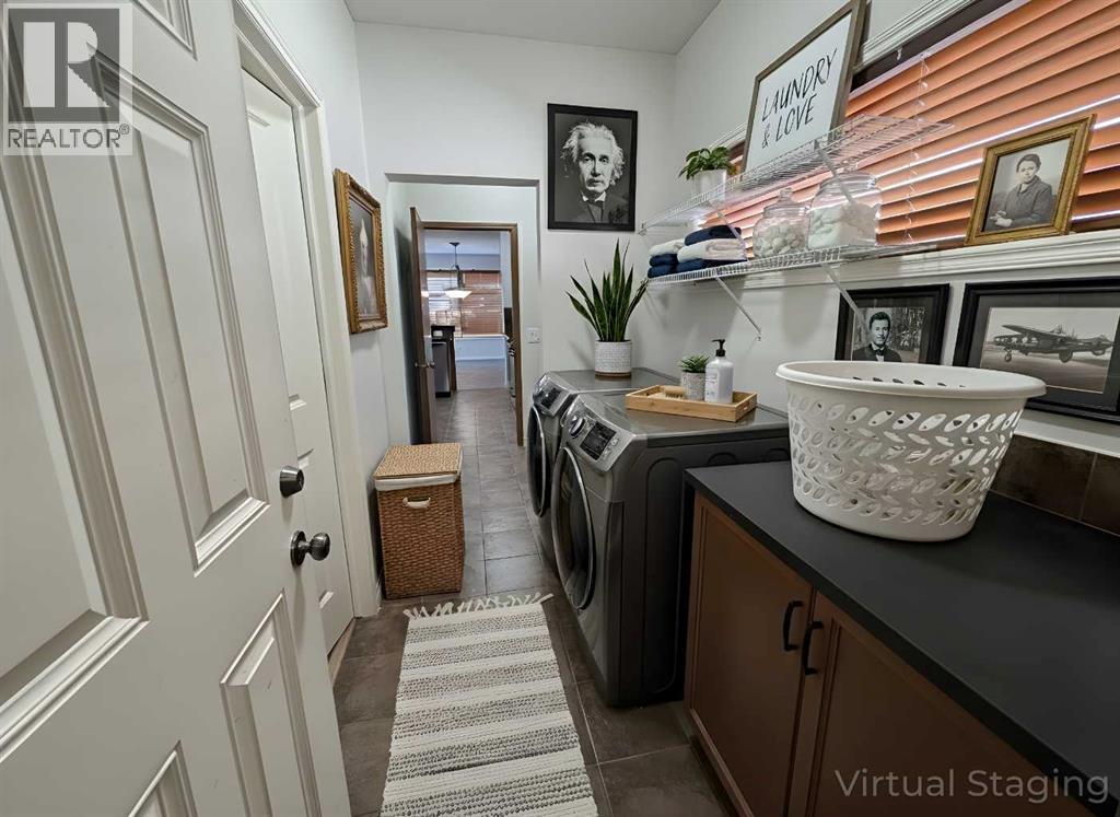 Single Family House for Sale in  Tuscany Summit Bay NW Tuscany Calgary 