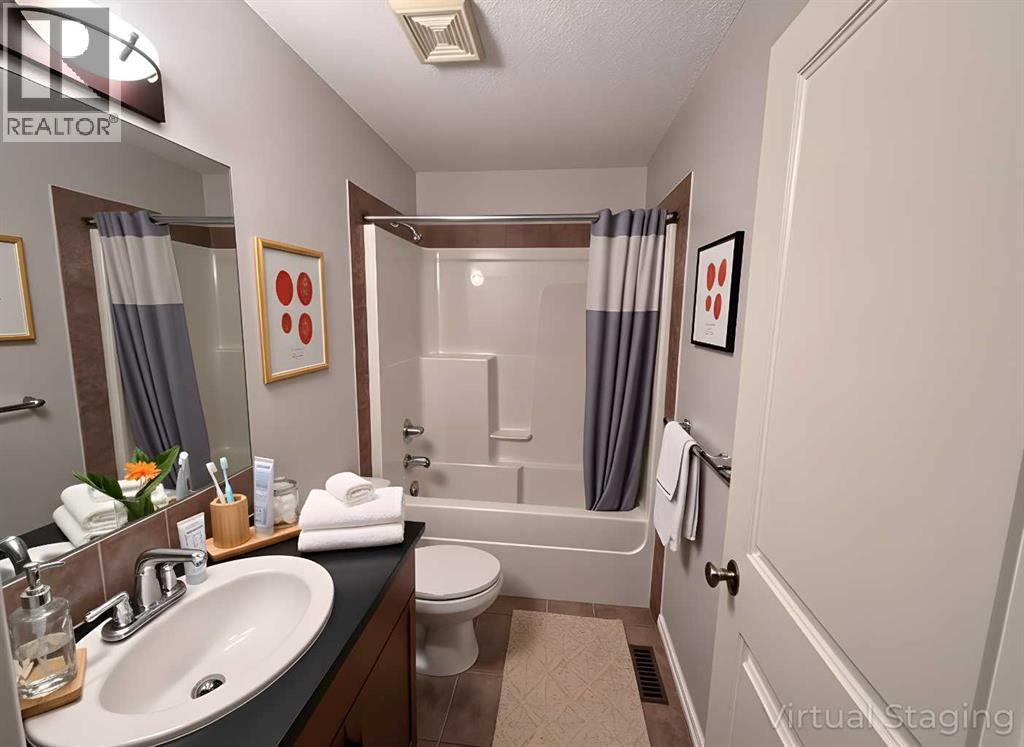 Single Family House for Sale in  Tuscany Summit Bay NW Tuscany Calgary 