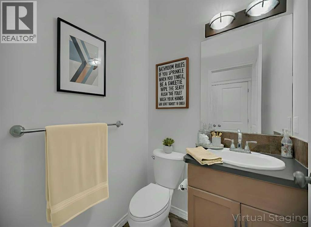 Single Family House for Sale in  Tuscany Summit Bay NW Tuscany Calgary 