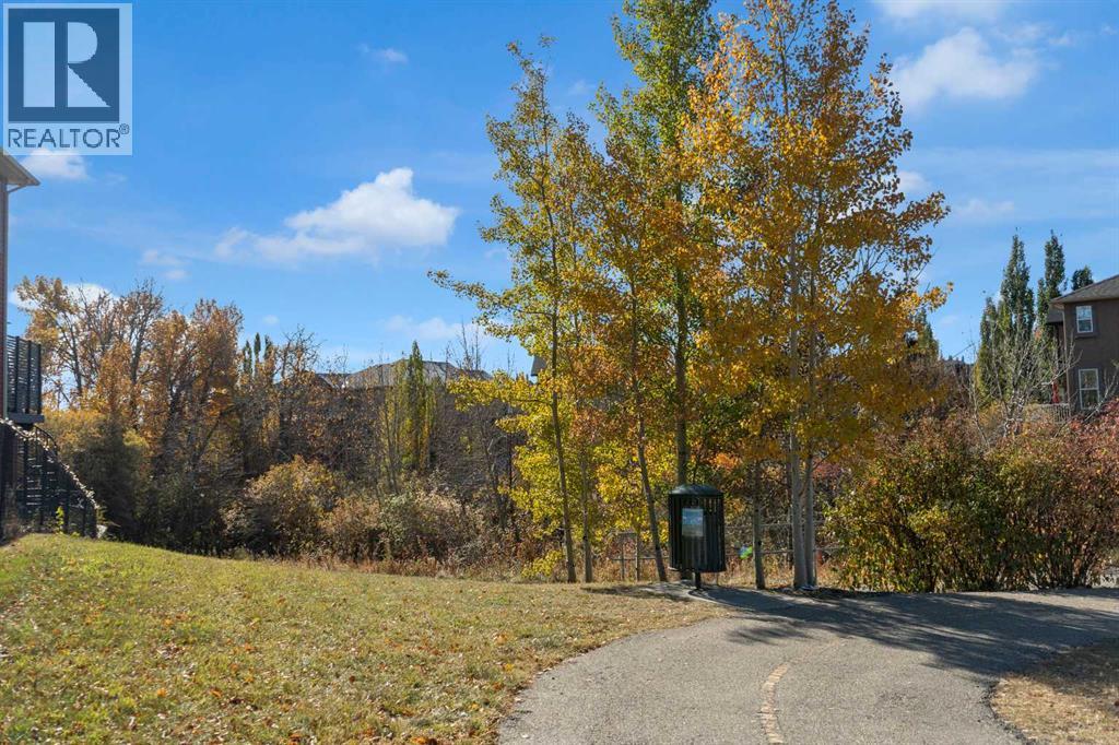 Single Family House for Sale in  Tuscany Summit Bay NW Tuscany Calgary 