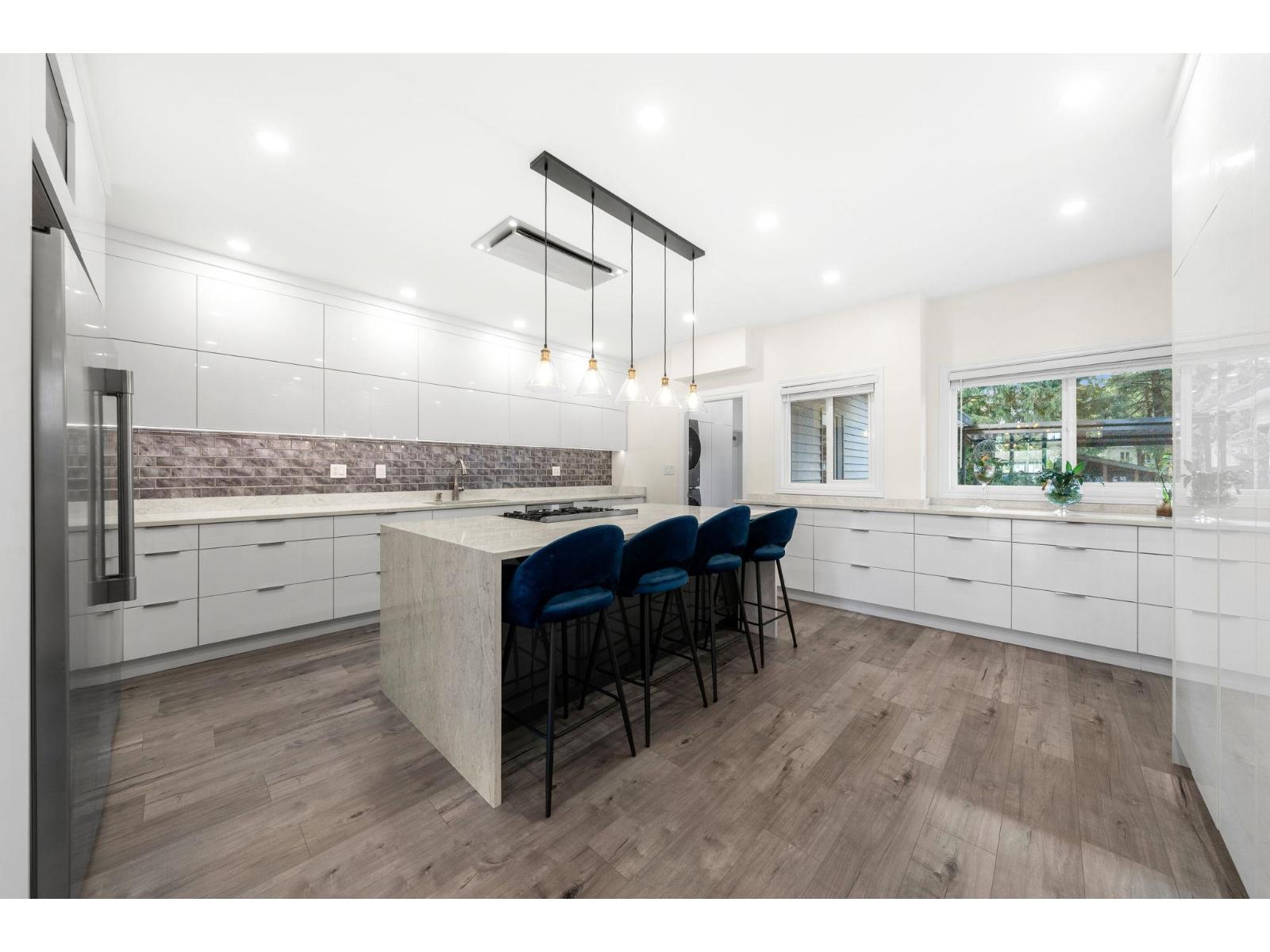 11646 82 Avenue, Delta