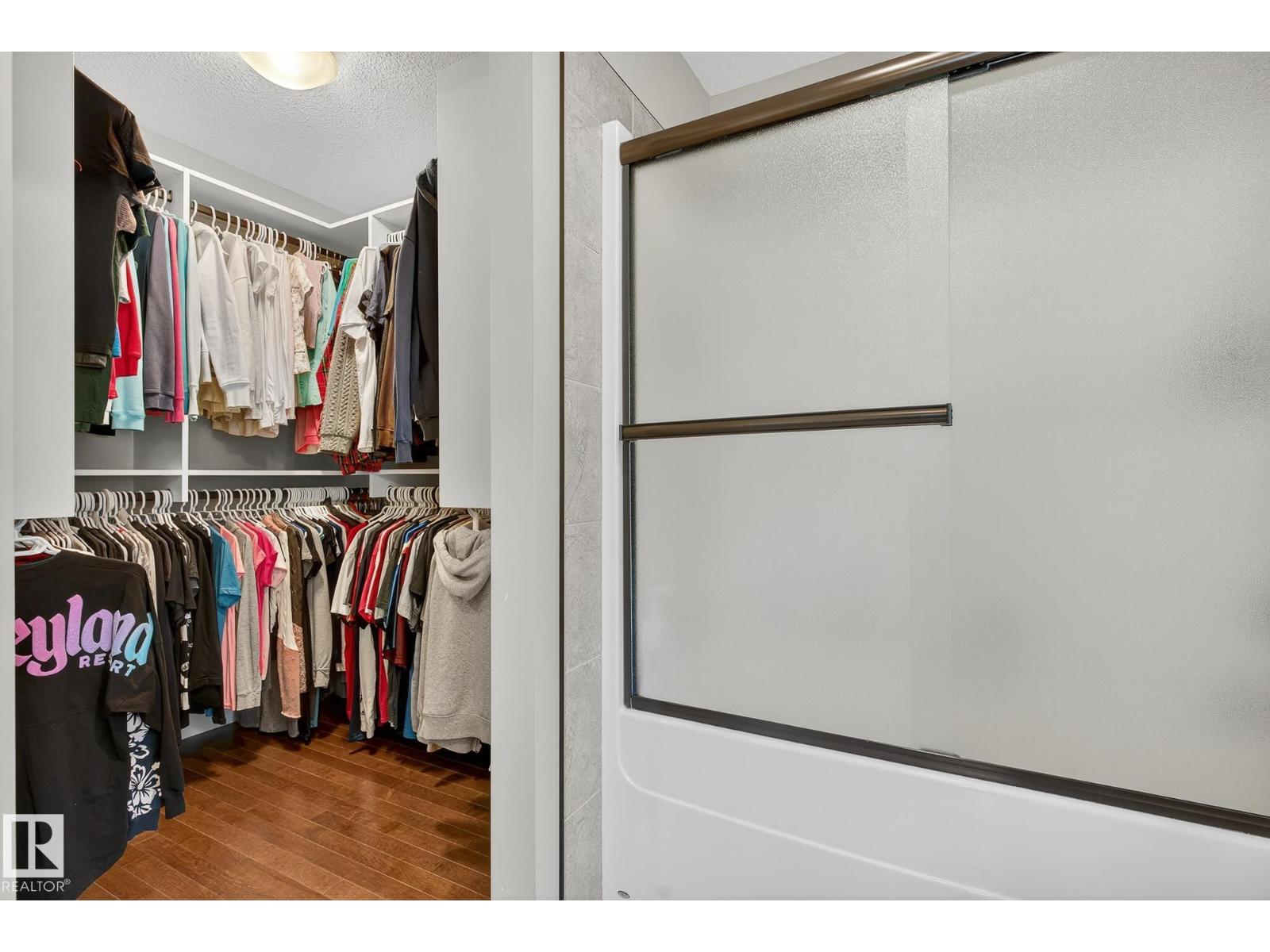 6121 175A AV NW, Edmonton