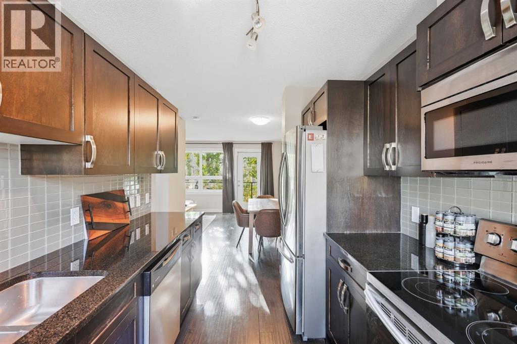 Single Family House for Sale in  Covecreek Circle NE Coventry Hills Calgary 