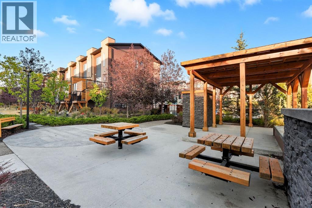 Single Family House for Sale in  Covecreek Circle NE Coventry Hills Calgary 