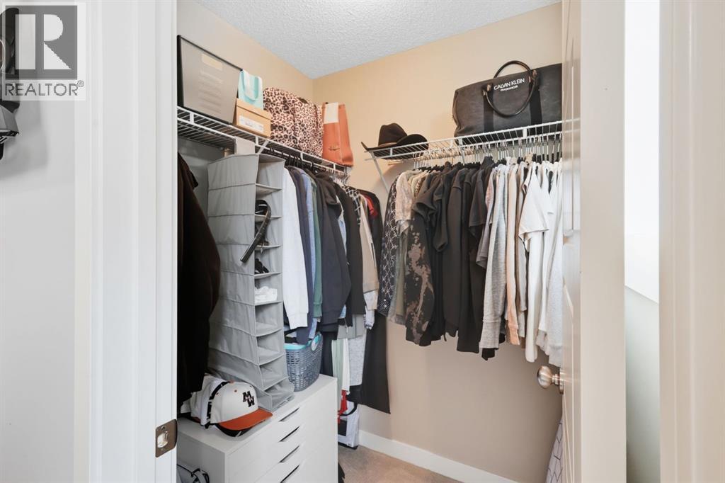 Single Family House for Sale in  Covecreek Circle NE Coventry Hills Calgary 