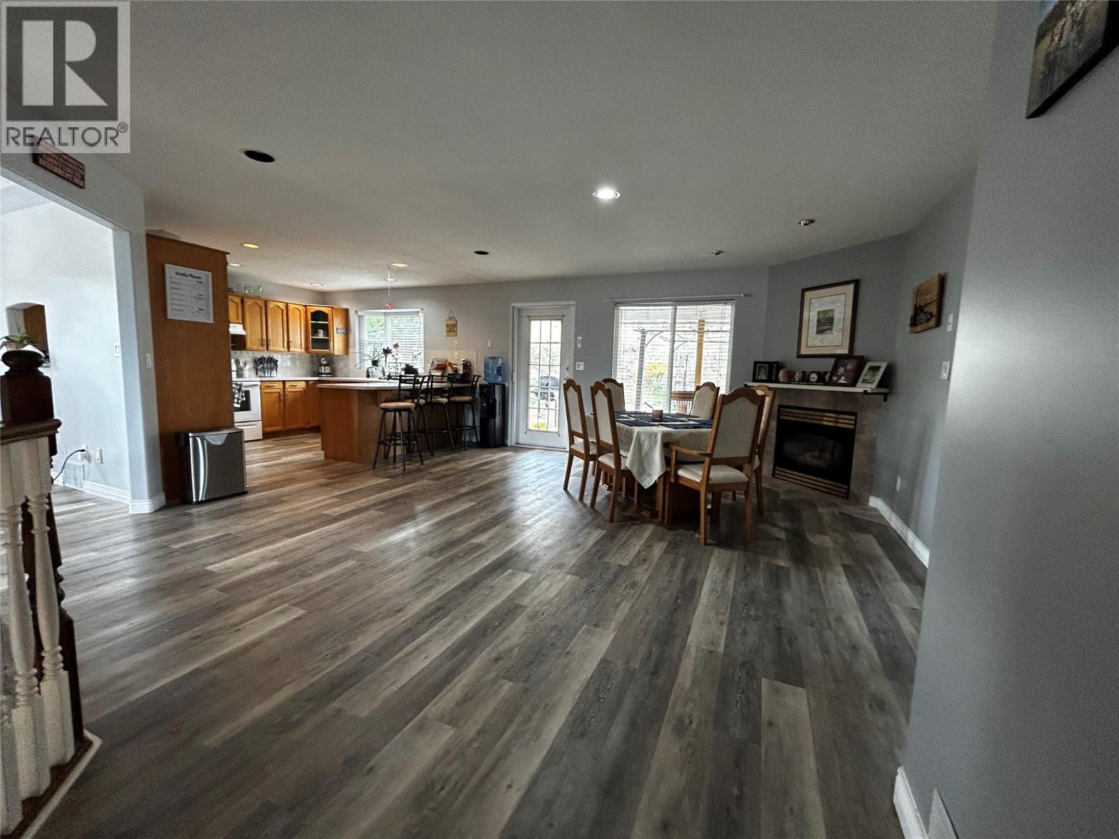 2024 Mountain View Avenue, Lumby