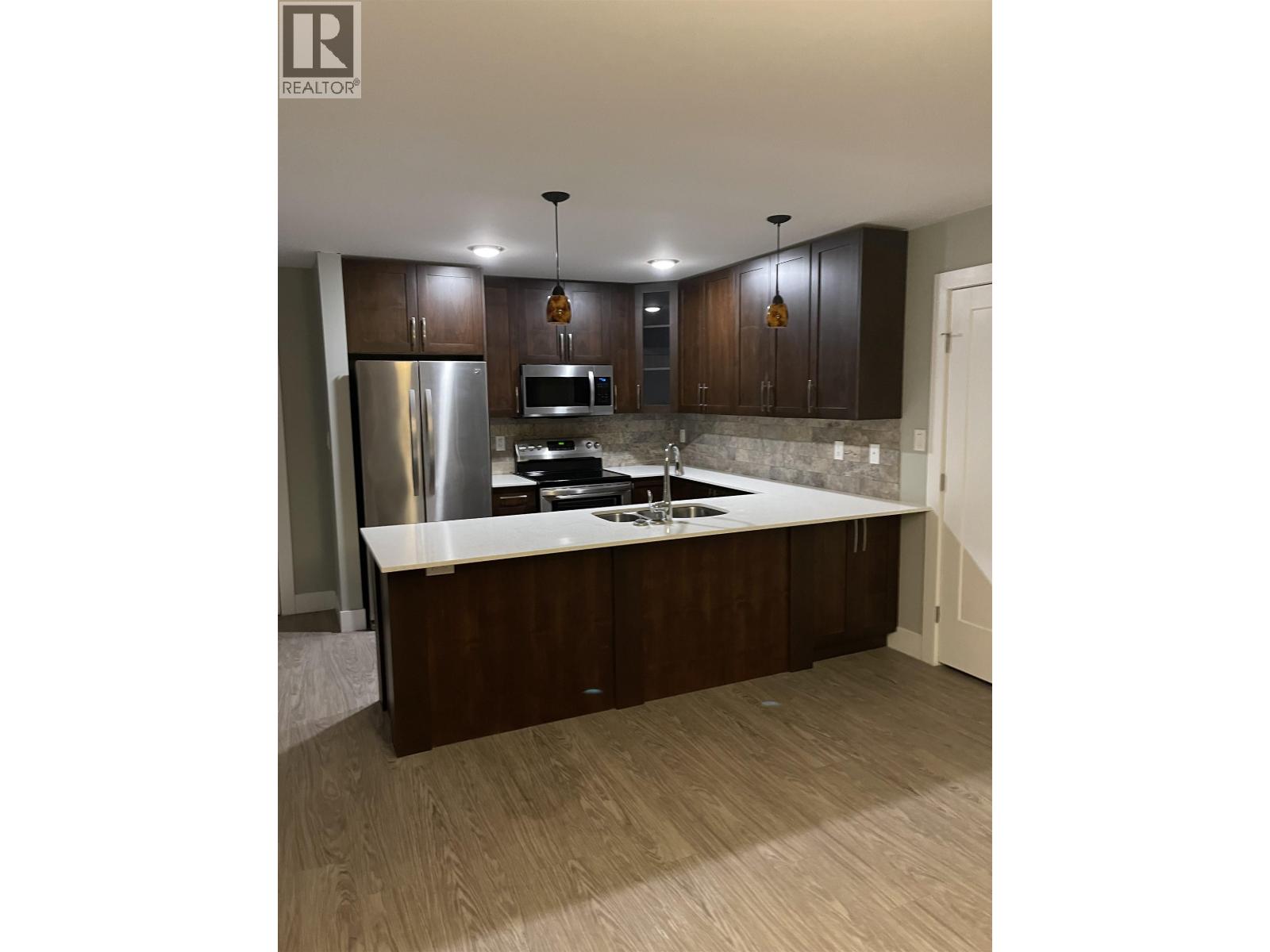 #119 2055 INGLEDEW STREET - 2