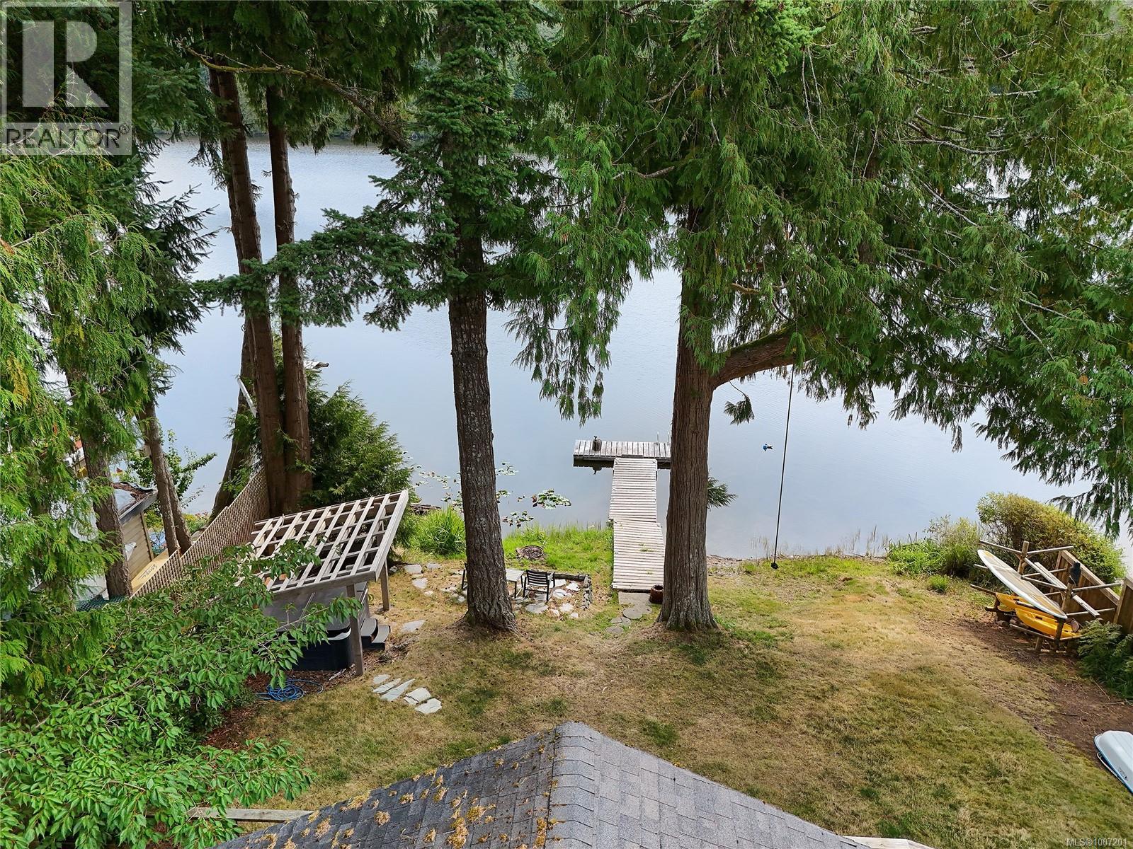 7815 Manatu Rd, Sooke