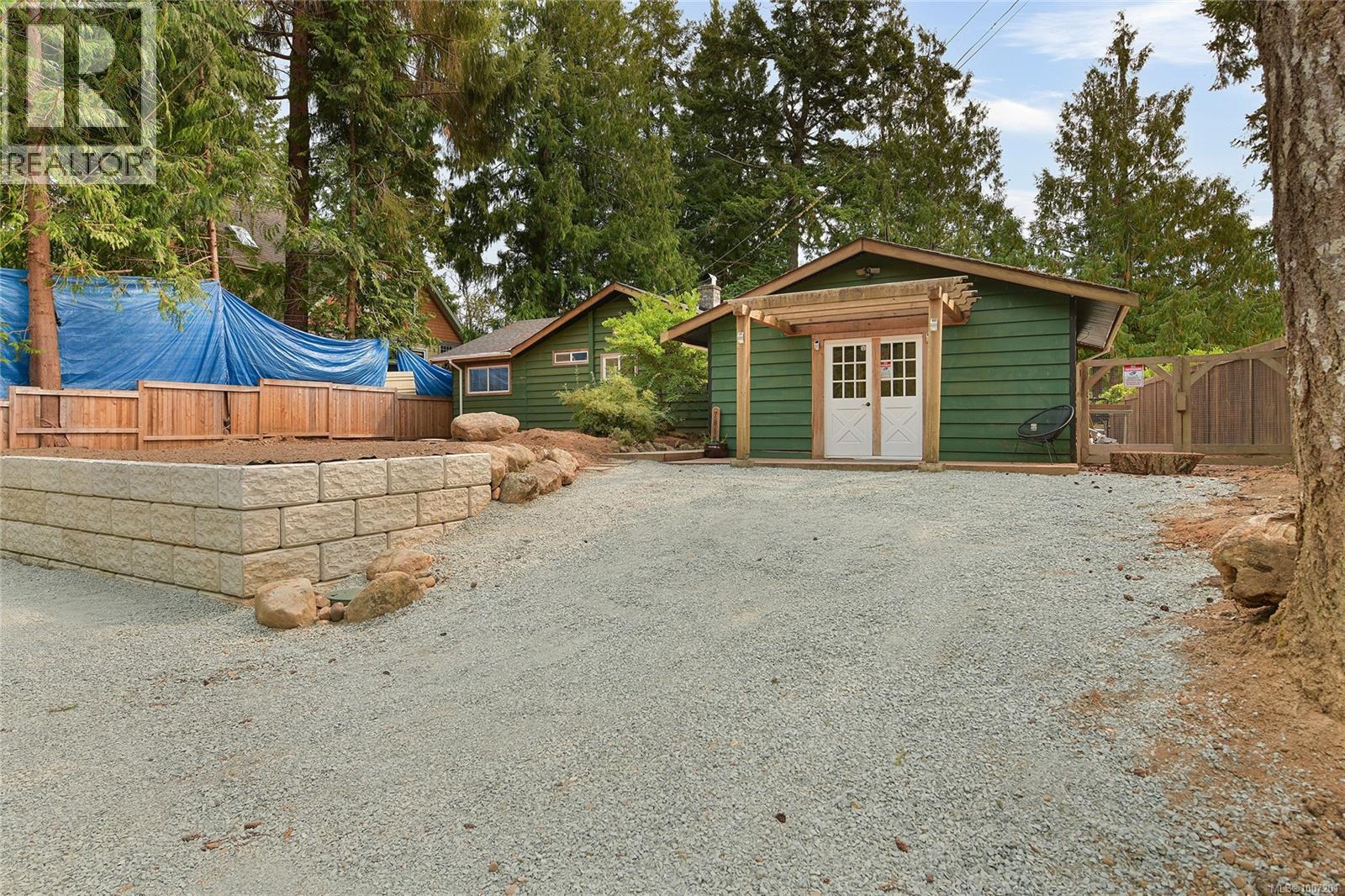 7815 Manatu Rd, Sooke