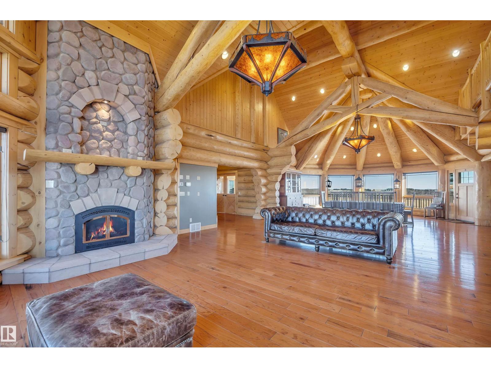 49169 RGE RD 260, Rural Leduc County