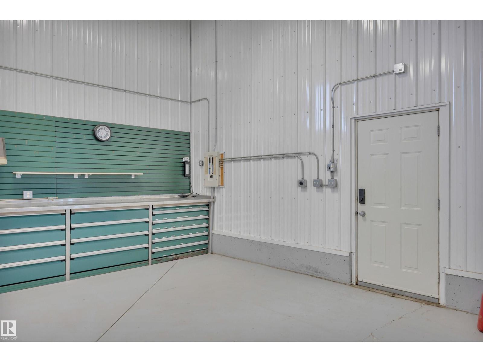 49169 RGE RD 260, Rural Leduc County