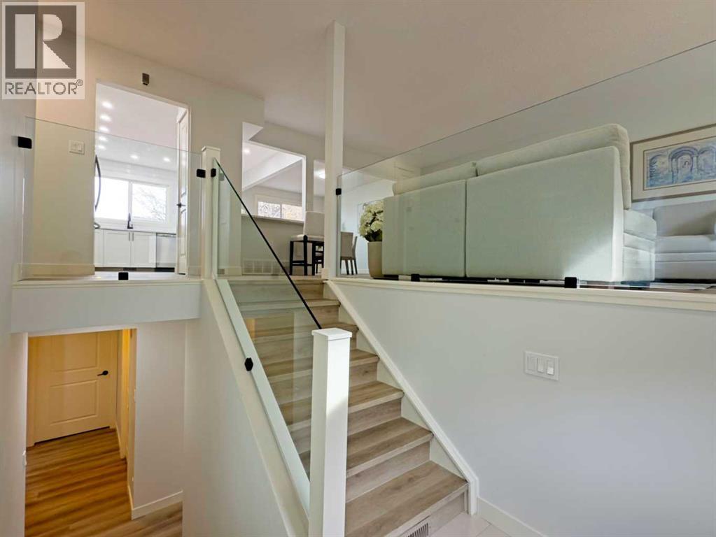 Single Family House Bi-level for Sale in   Street NW Silver Springs Calgary 