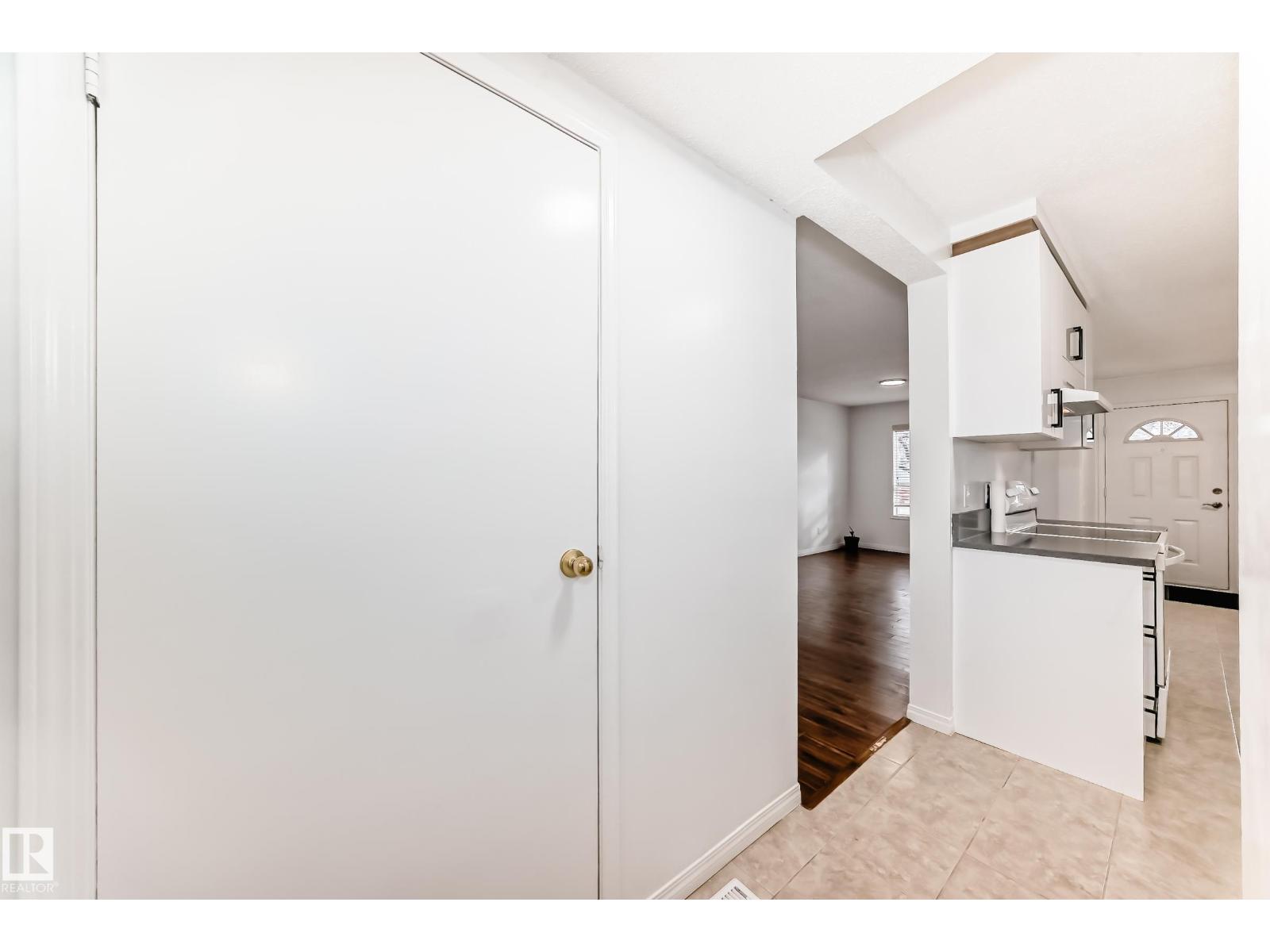 1536 MILLWOODS RD E NW, Edmonton