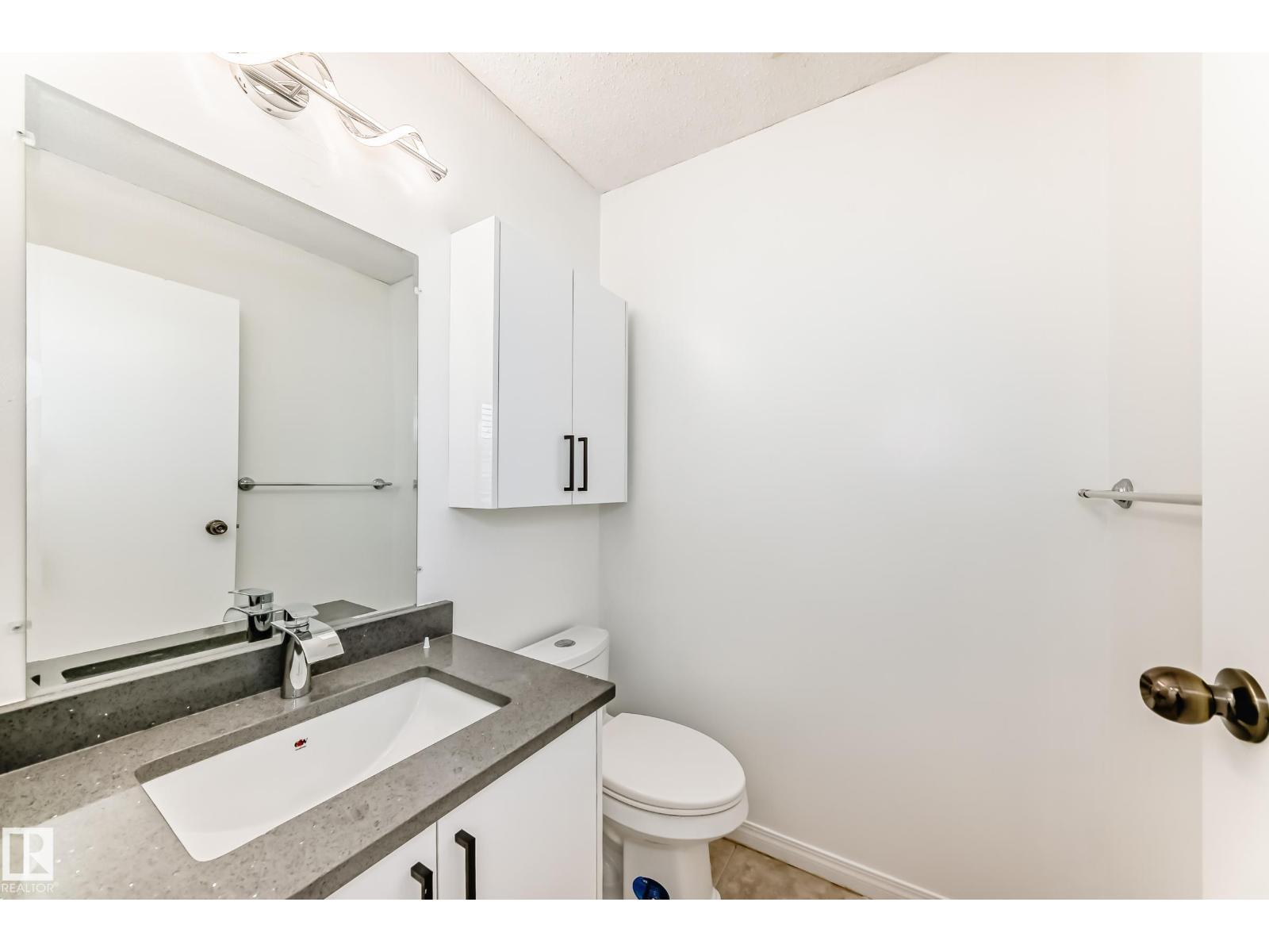 1536 MILLWOODS RD E NW, Edmonton