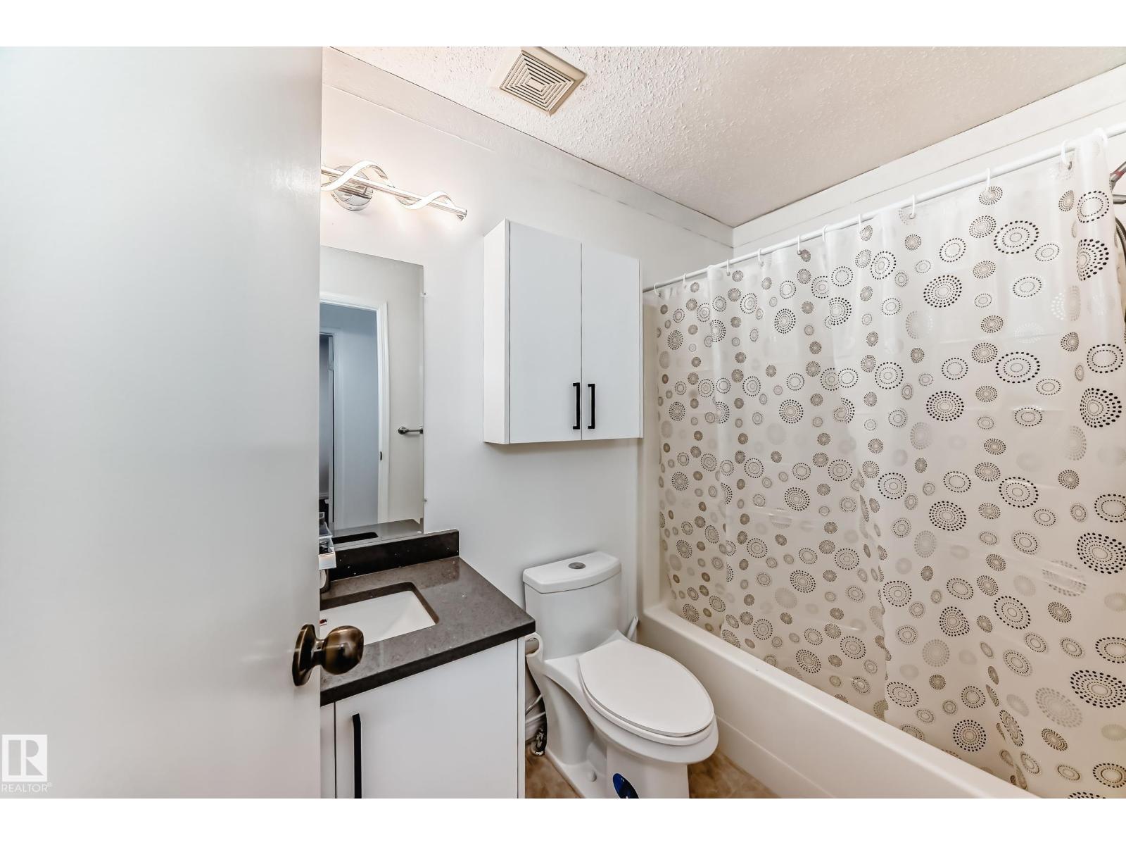 1536 MILLWOODS RD E NW, Edmonton