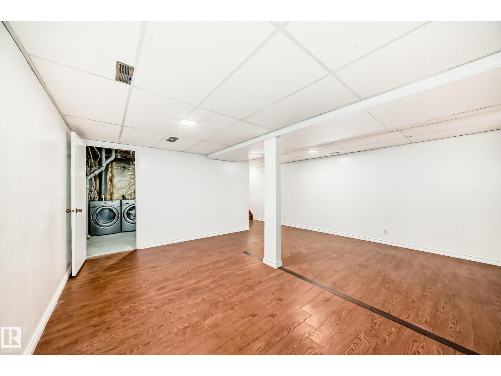 1536 MILLWOODS RD E NW, Edmonton