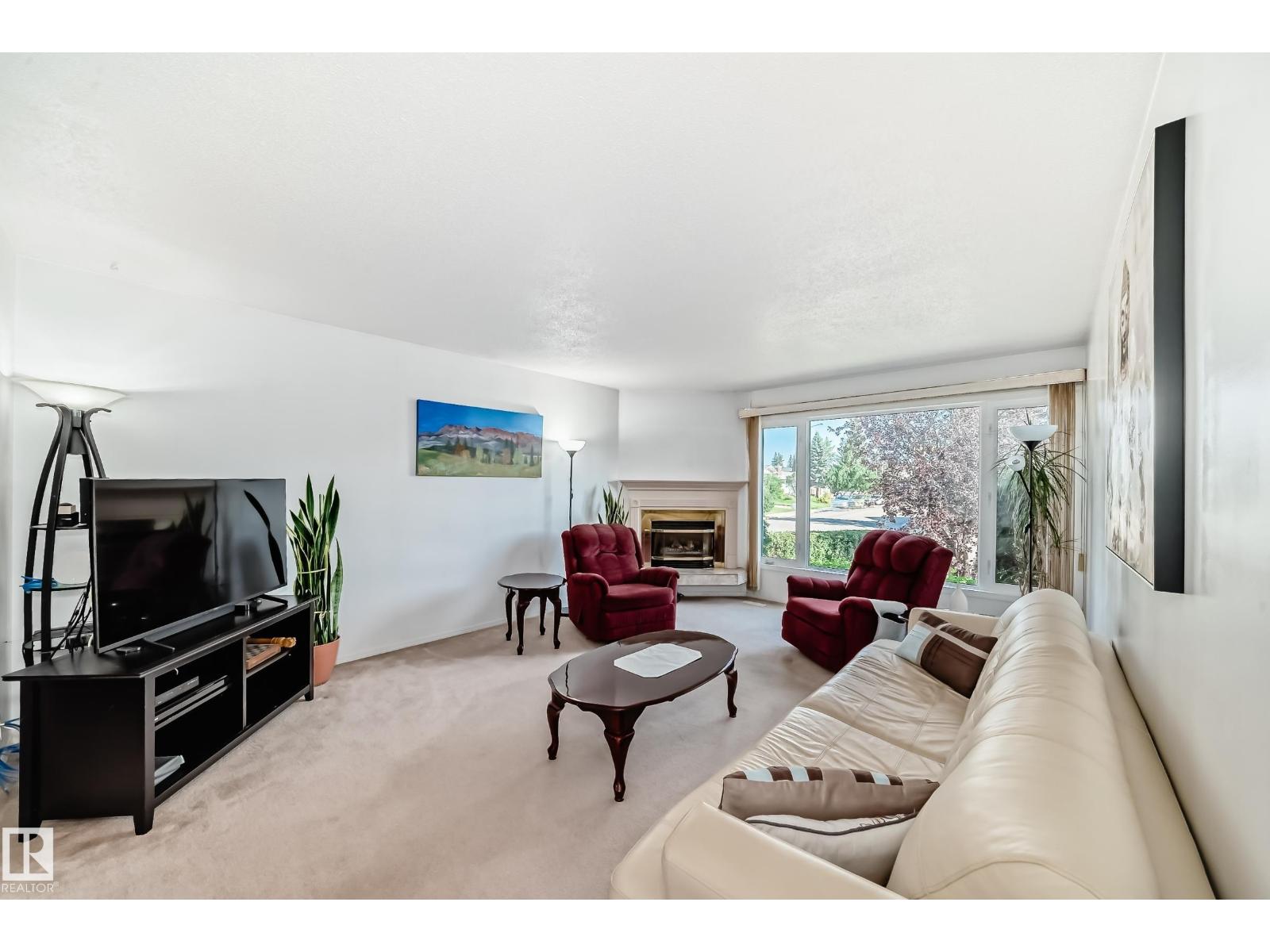 17719 84 AV NW, Edmonton