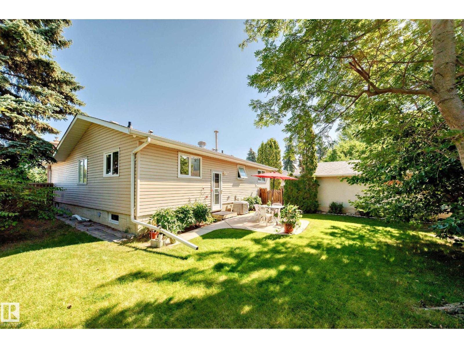 17719 84 AV NW, Edmonton