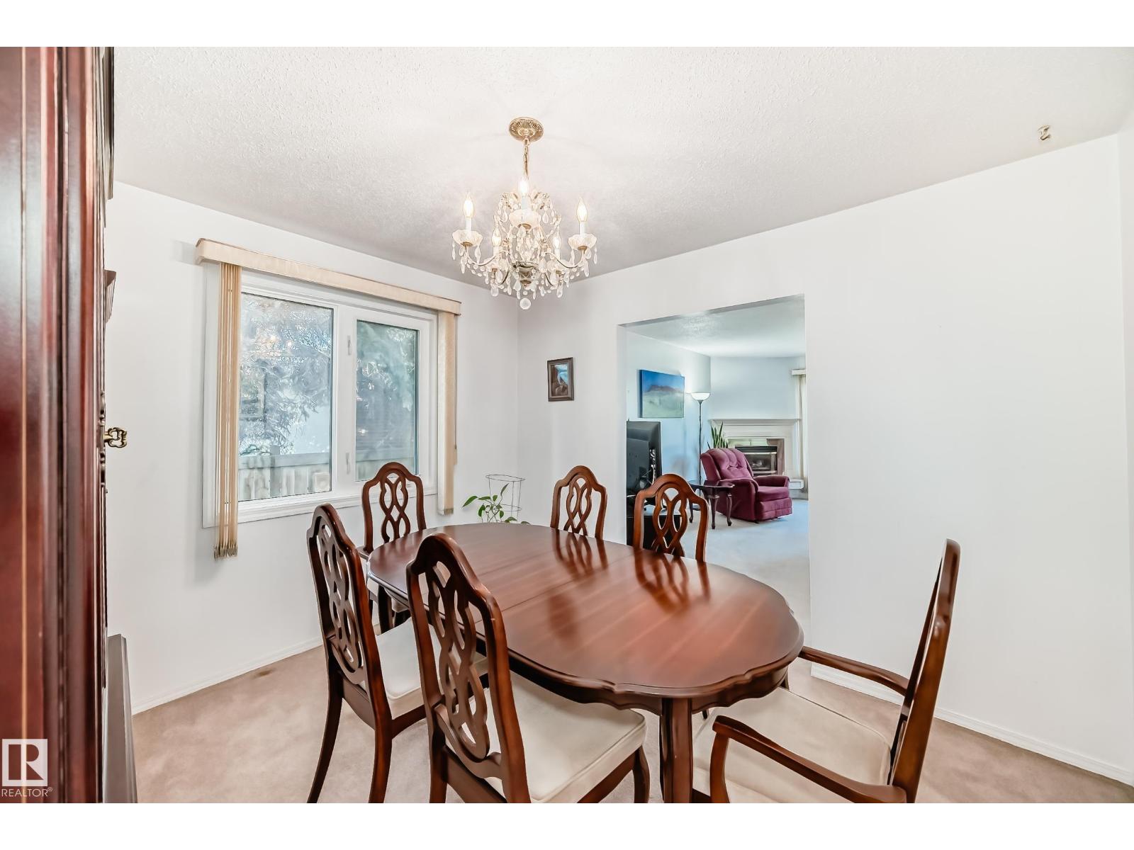 17719 84 AV NW, Edmonton