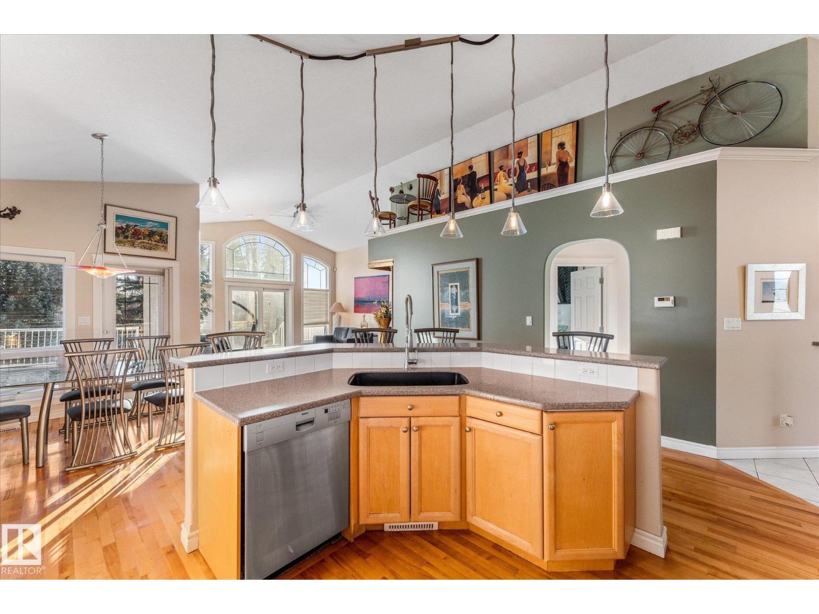 813 PROCTOR WD NW, Edmonton