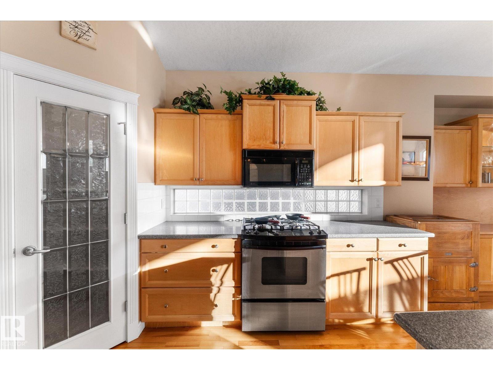 813 PROCTOR WD NW, Edmonton