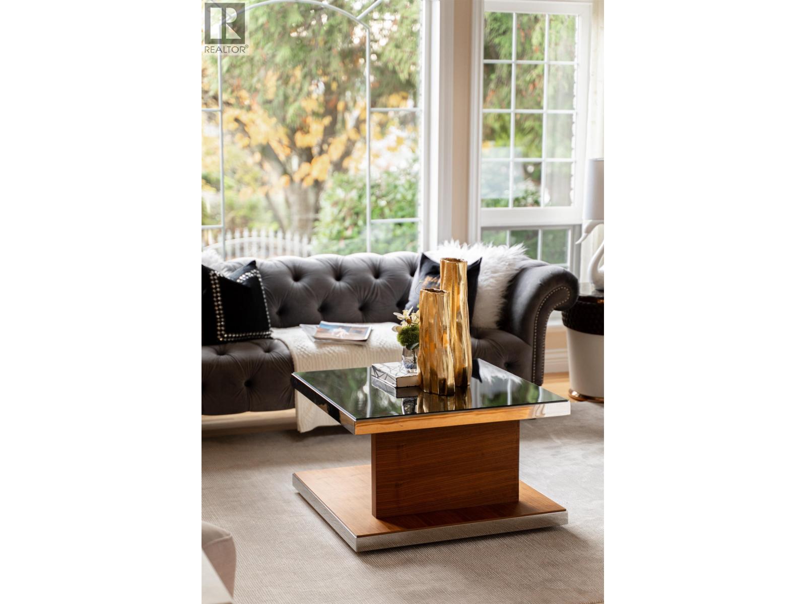 6111 KITCHENER STREET, Burnaby