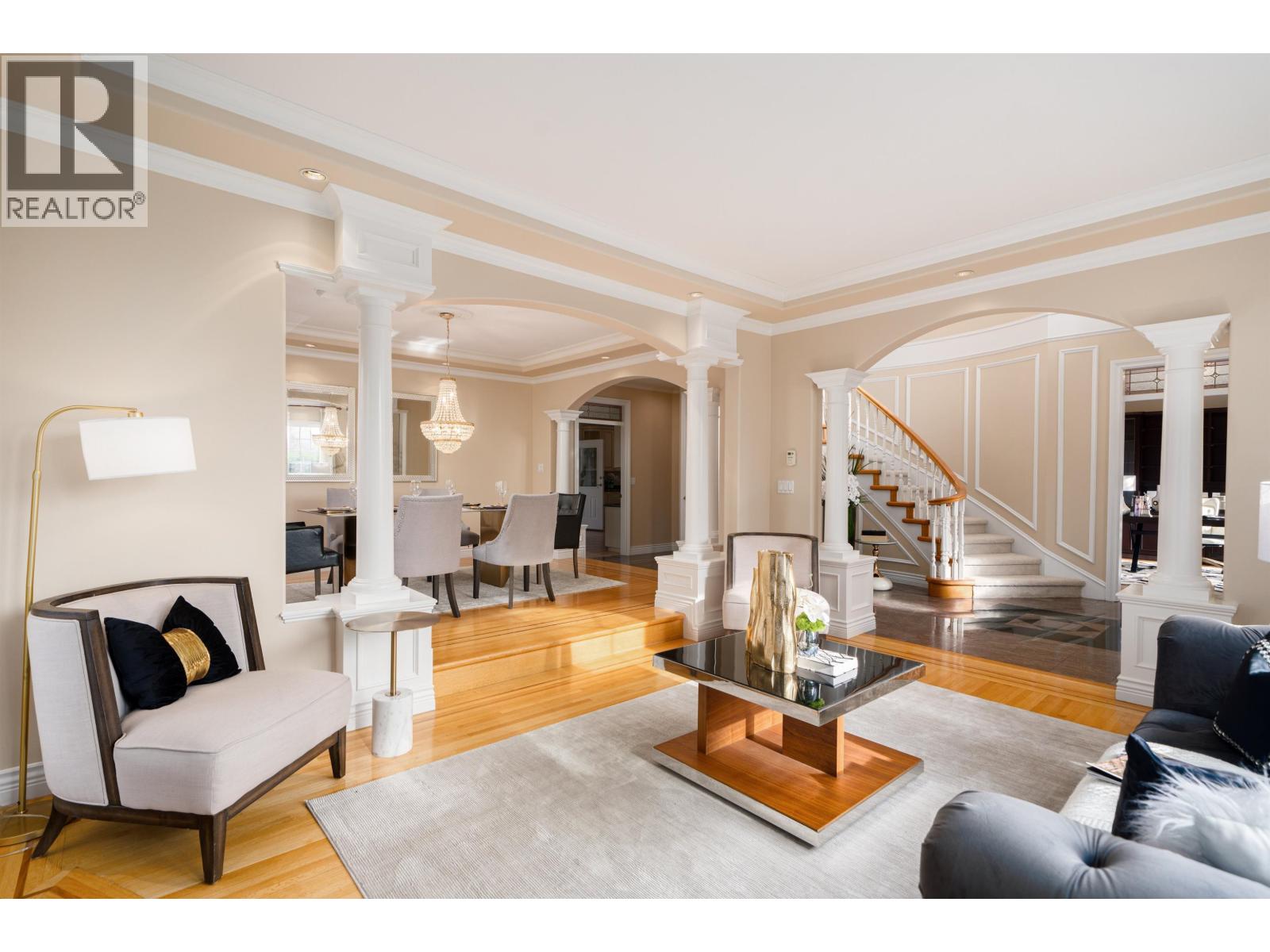 6111 KITCHENER STREET, Burnaby